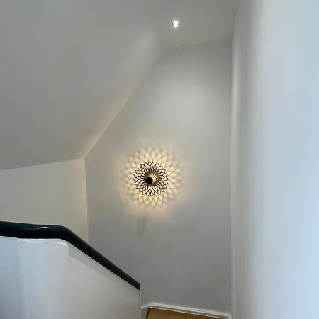 Ruhiges Gaestehaus - 120qm - Garten - 1a Lage Niederdorla