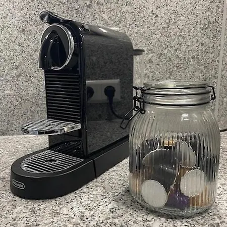 Ruhiges Gaestehaus - 120qm - Garten - 1a Lage 아파트