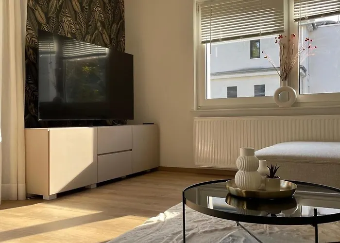 公寓 Ruhiges Gaestehaus - 120qm - Garten - 1a Lage