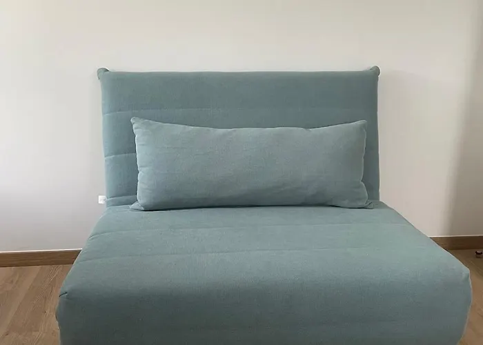 Ruhiges Gaestehaus - 120qm - Garten - 1a Lage