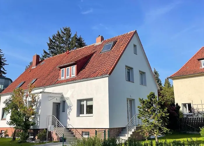 Apartman Ruhiges Gaestehaus - 120qm - Garten - 1a Lage *