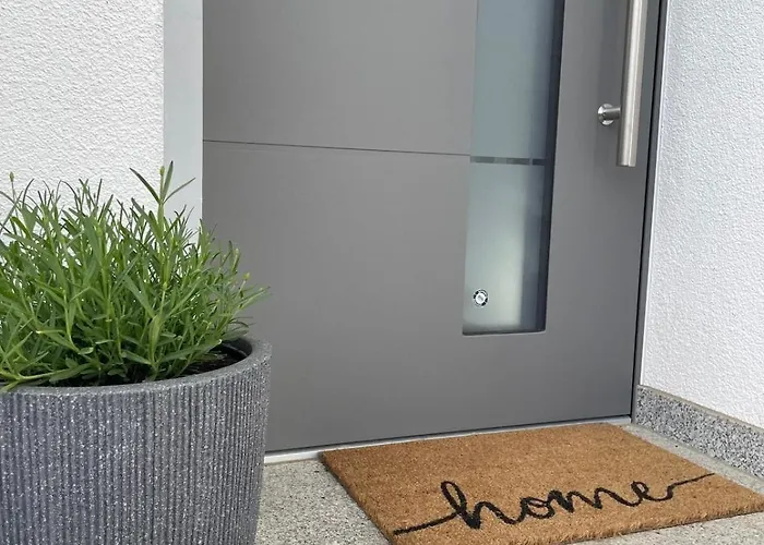 Ruhiges Gaestehaus - 120qm - Garten - 1a Lage * 하노버